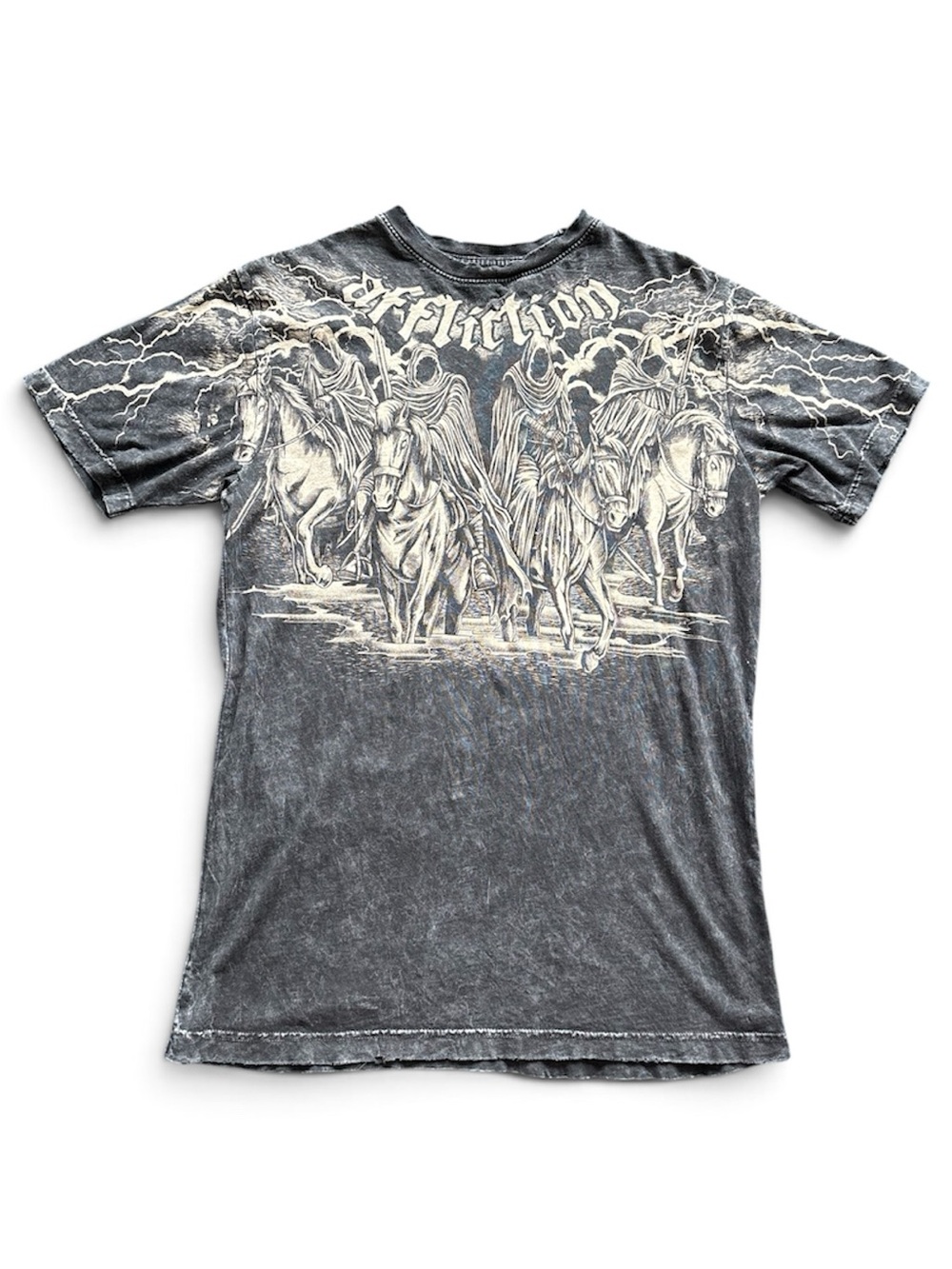 Affliction Men’s Medium acid wash crewneck short sleeve knight horse graphic tee